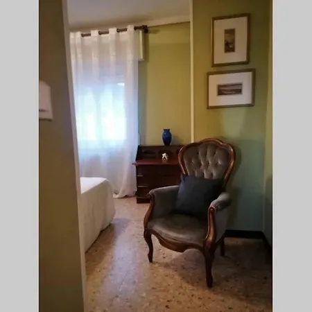 Sunset Apartment *