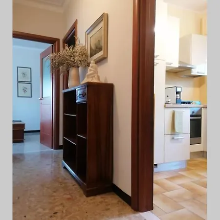Sunset Apartment *